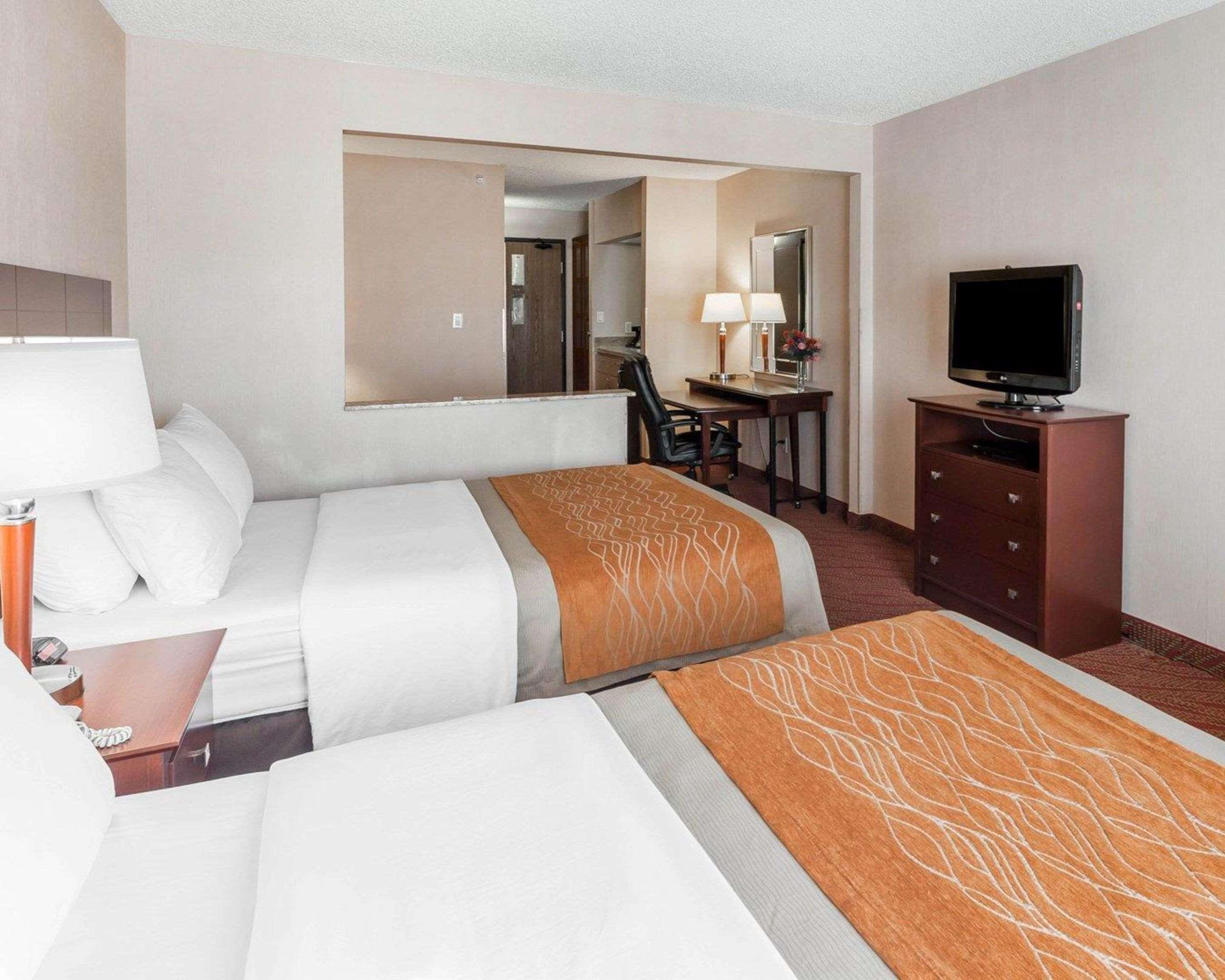 Comfort Inn & Suites Kelso - Longview Exterior photo